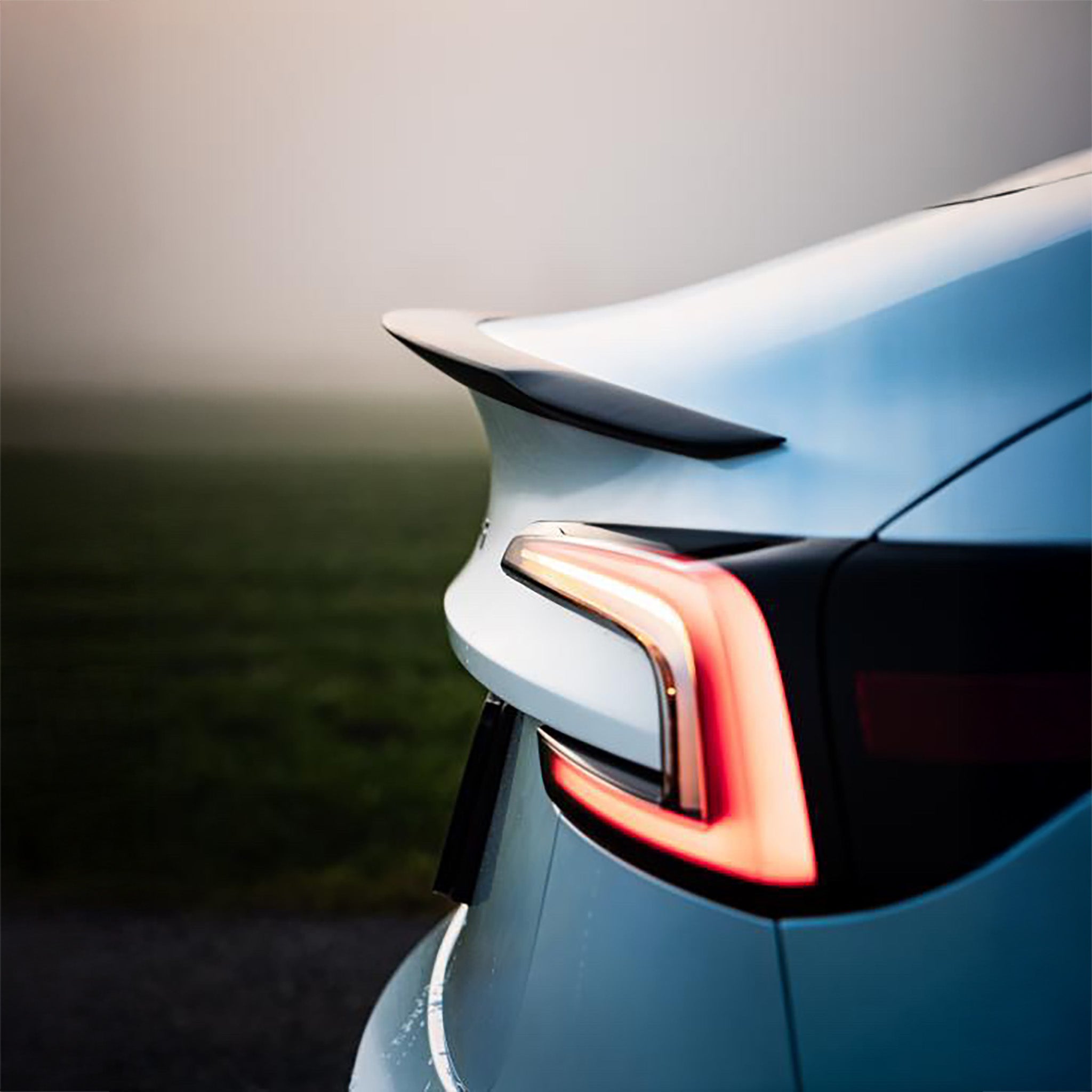 2024+ Tesla Model 3 Real Carbon Fiber Spoiler - Enhance Performance & Aerodynamics