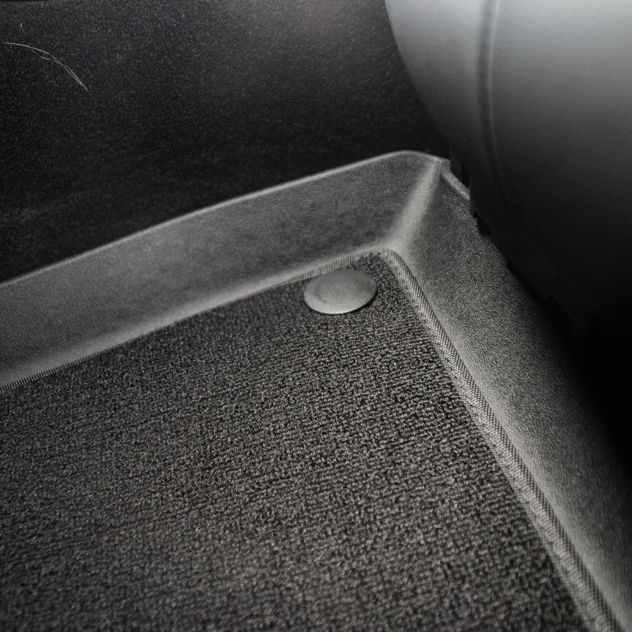 Premium All-Weather Floor Mats for Tesla Model Y - Eco-Friendly TPE, Spill-Proof Design & Luxury Protection