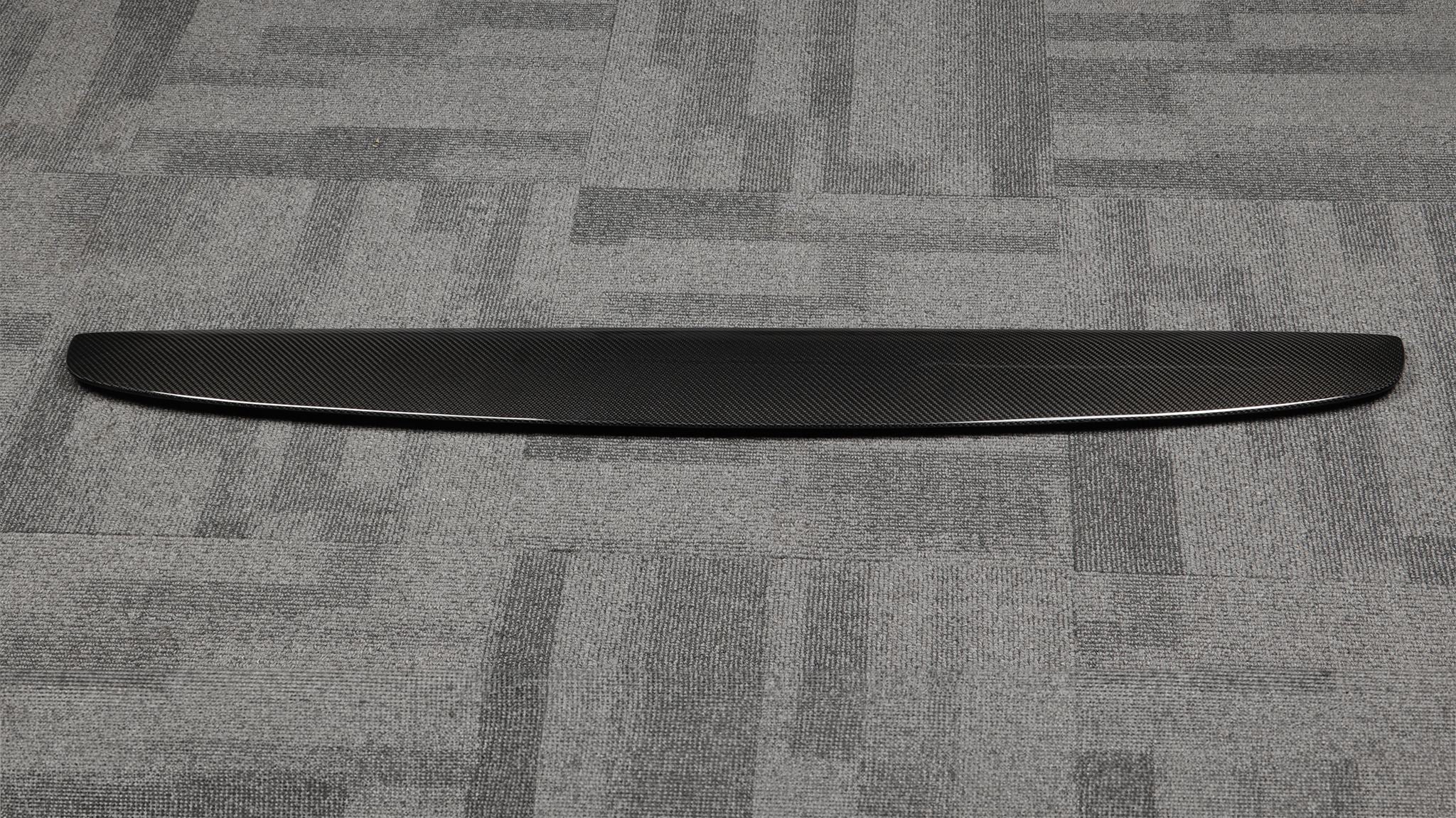 Upgrading Real Carbon Fiber Dashboard Replacement For 2024+ Tesla Model 3 Highland