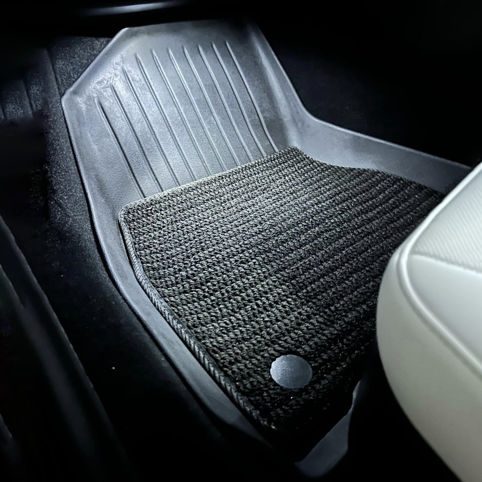 Right Hand Drive Floor Mats for Tesla Model 3 & Model 3 Highland (2017-2024+)