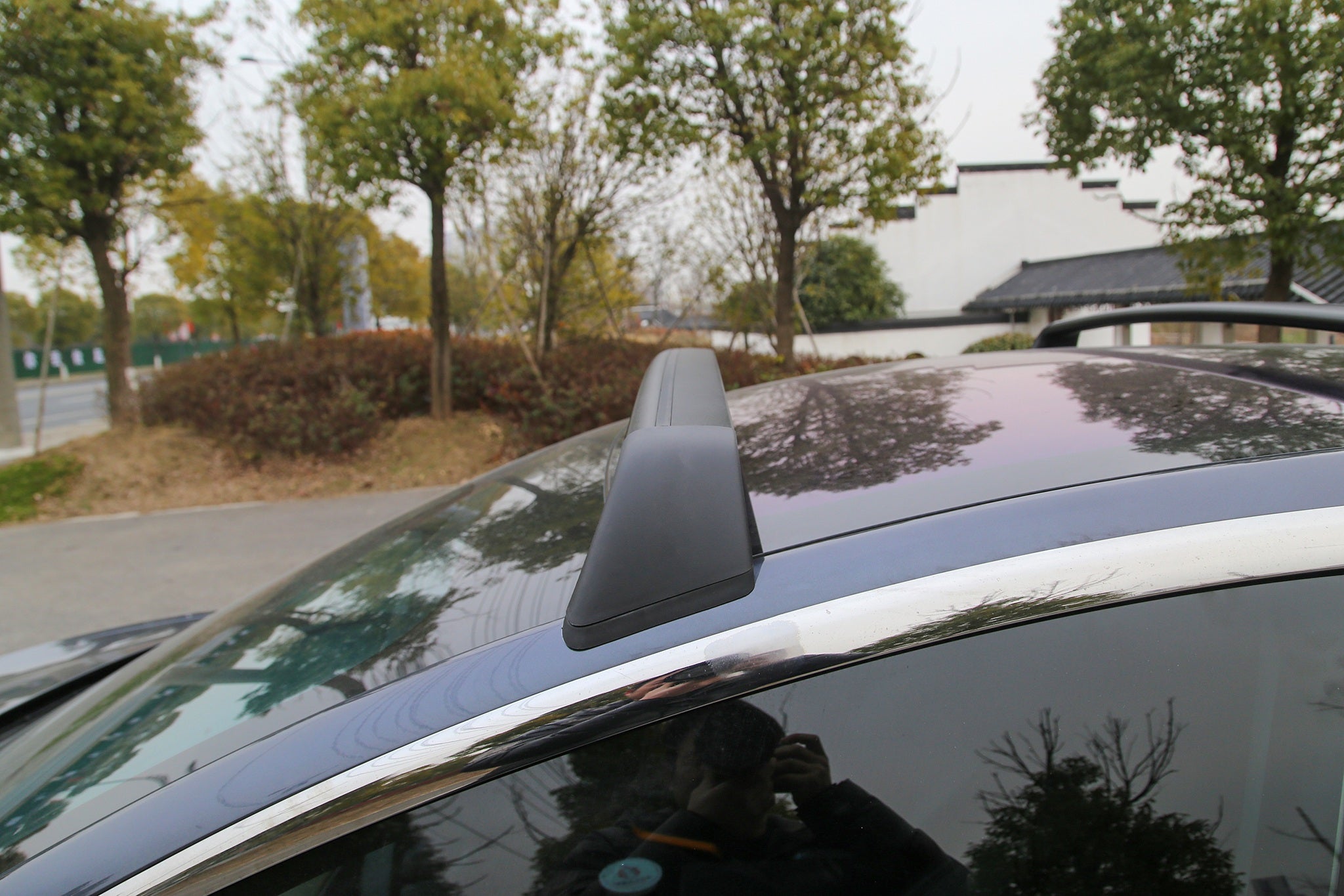 Roof rack for Tesla Model 3 and Model Y 2017-2025+