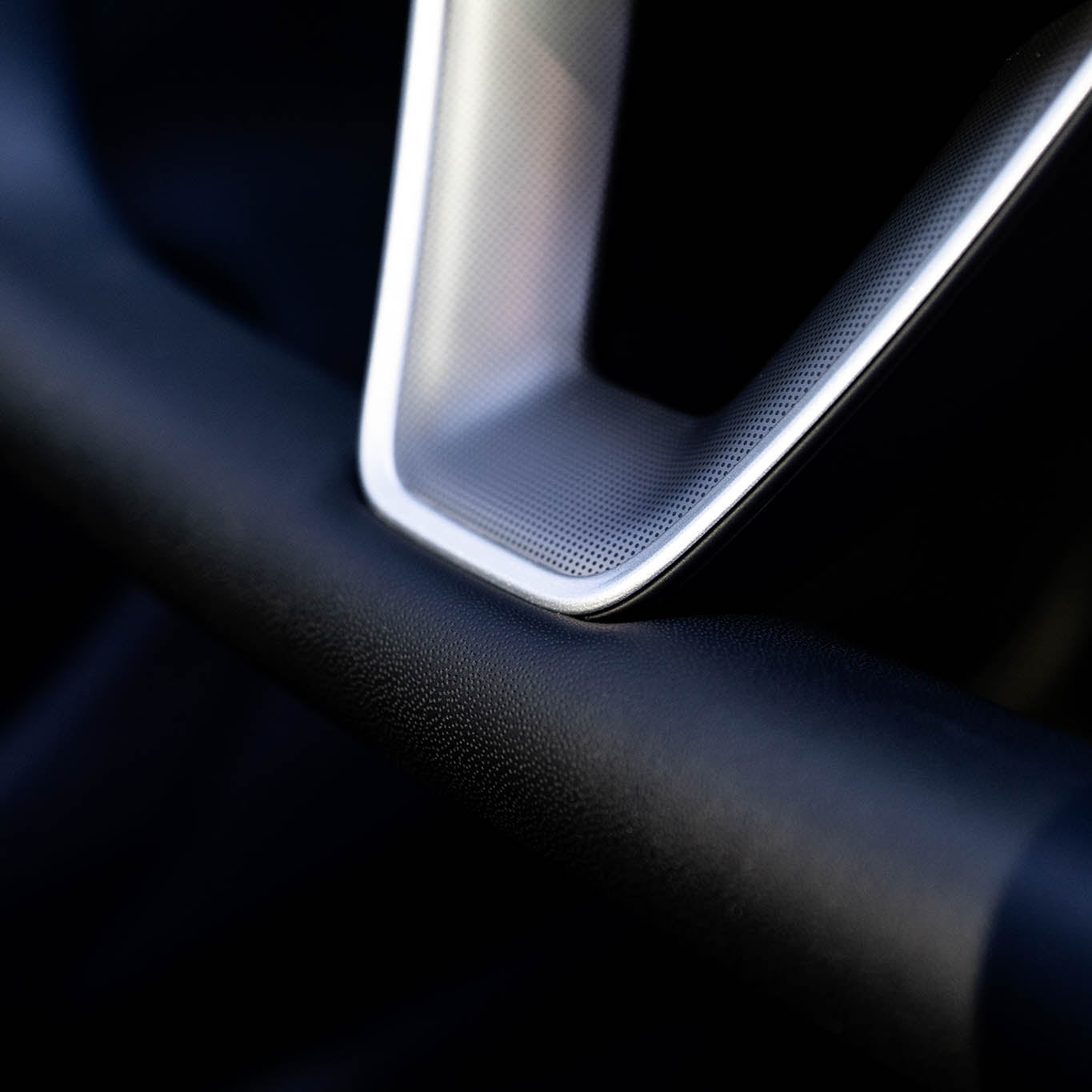 Tesla Model 3 Highland Yoke Steering Wheel (2024+) | Heated Leather Upgrade