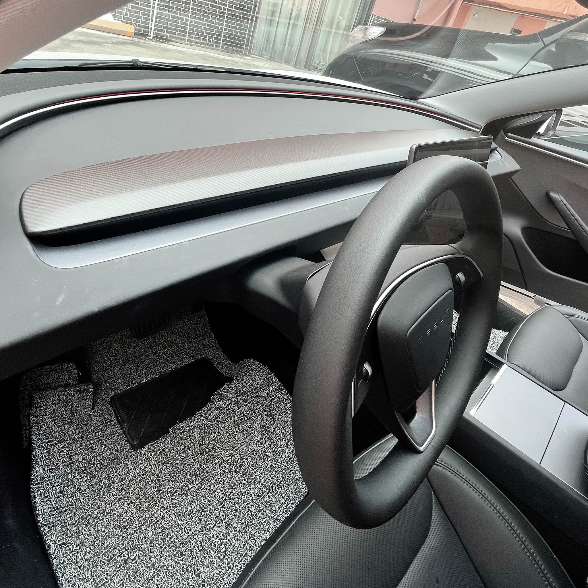 Upgrading Real Carbon Fiber Dashboard Replacement For 2024+ Tesla Model 3 Highland