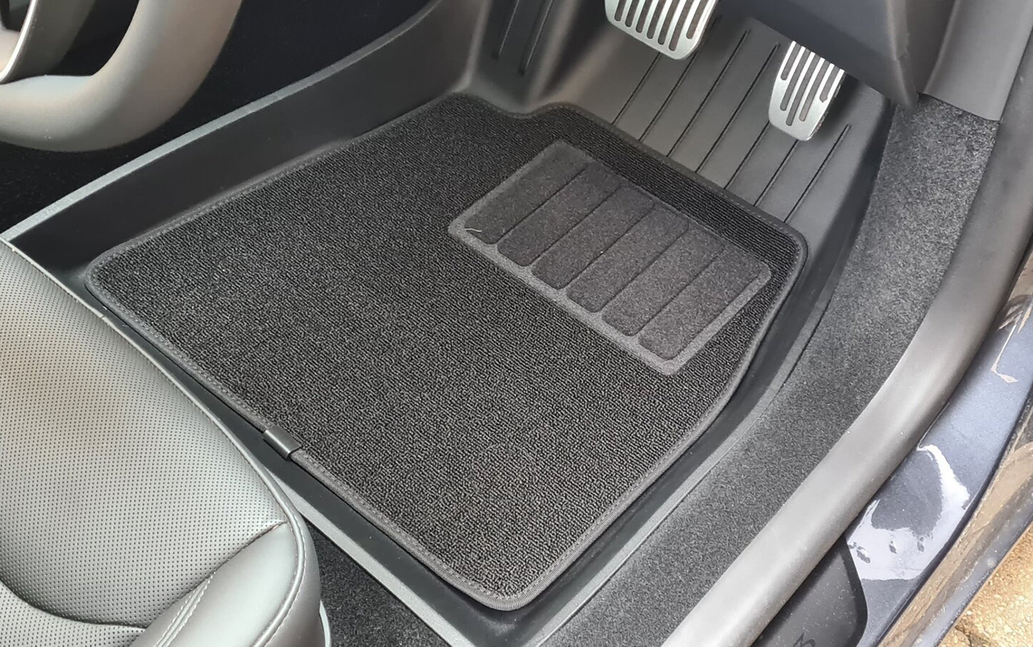 Right Hand Drive Floor Mats for Tesla Model 3 & Model 3 Highland (2017-2024+)